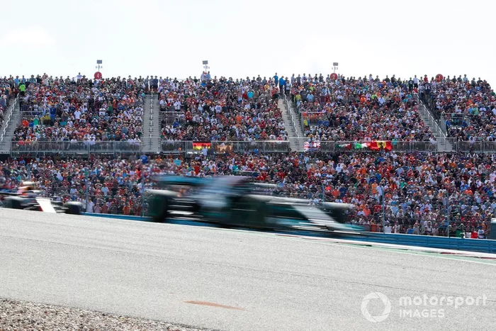 Lewis Hamilton, Mercedes W12