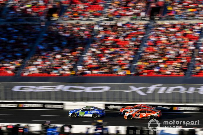 Daniel Suarez, TrackHouse Racing, Chevrolet Camaro Freeway Insurance, Bubba Wallace, 23XI Racing, Toyota Camry DoorDash