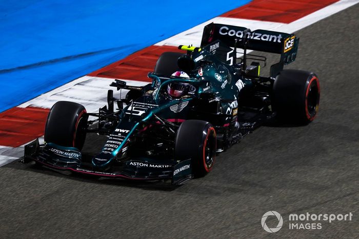 Sebastian Vettel, Aston Martin AMR21