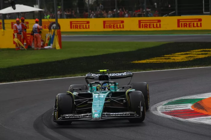 Fernando Alonso, Aston Martin Racing AMR23
