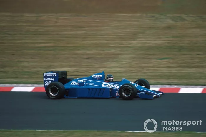 11 - (18 posiciones): Jacques Laffite, Ligier: 20º a 2º en el GP de Australia de 1985