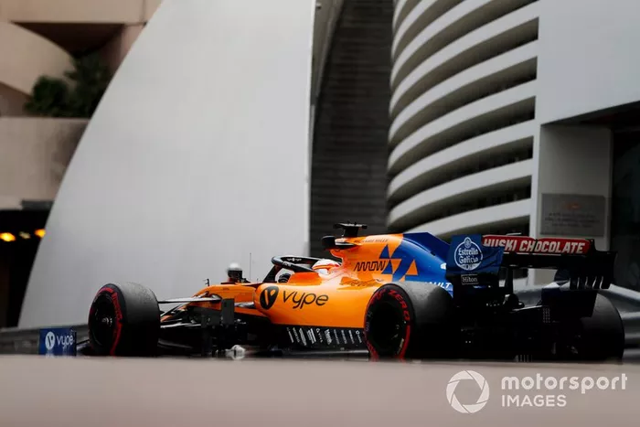 Carlos Sainz Jr., McLaren MCL34