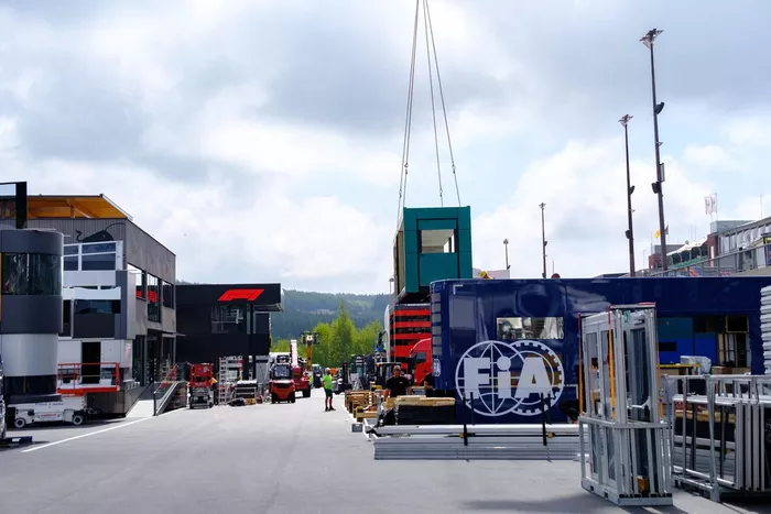 Paddock voorbereiding