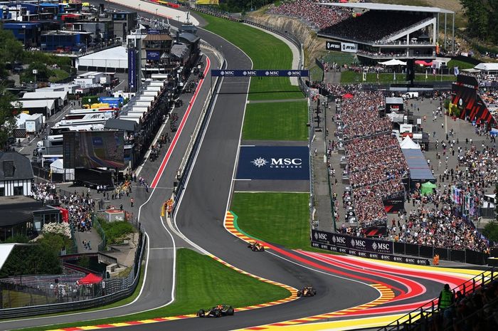 Lando Norris, McLaren, Oscar Piastri, McLaren, Max Verstappen, Red Bull Racing