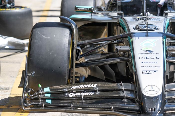 Mercedes W16 technical detail