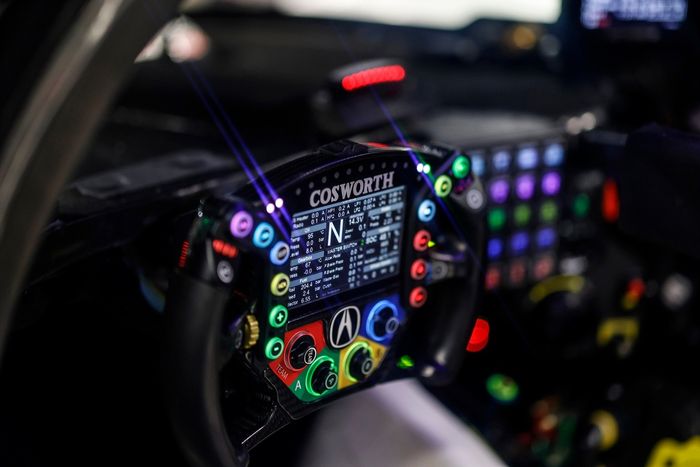 #60 Acura Meyer Shank Racing w/Curb Agajanian Acura ARX-06 steering wheel