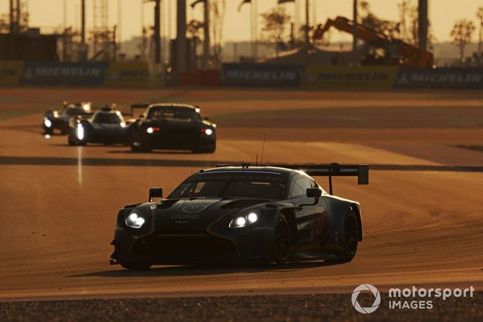#27 Heart Of Racing Team Aston Martin Vantage AMR LMGT3: Ian James, Daniel Mancinelli, Alex Riberas