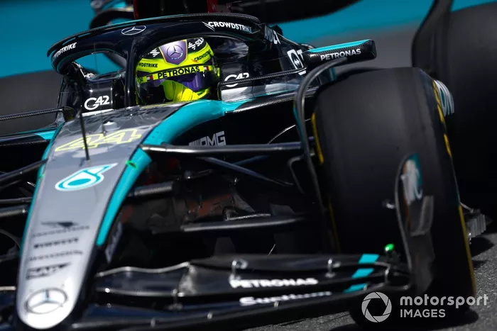 Lewis Hamilton, Mercedes F1 W15