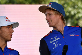 Pierre Gasly, Scuderia Toro Rosso Toro Rosso ve Brendon Hartley, Scuderia Toro Rosso