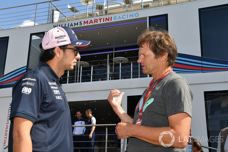 Sergio Perez, Force India y Michael Schmidt, periodista