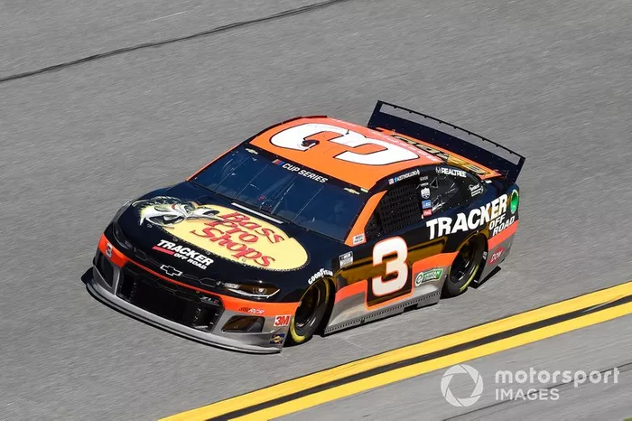 12. Austin Dillon (Childress-Chevrolet): 32 Punkte im Minus