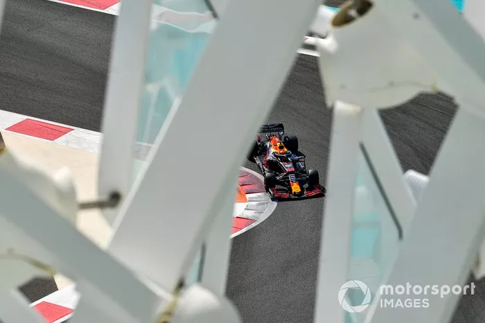 Alex Albon, Red Bull RB15 