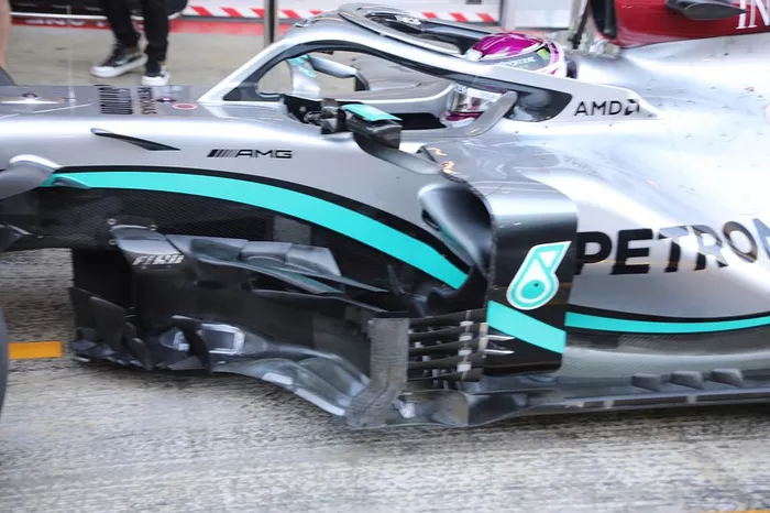  Mercedes AMG F1 W11 