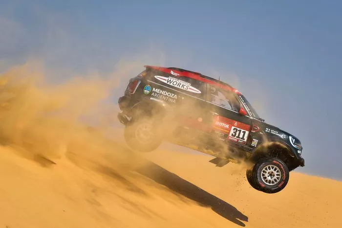 #311 JCW X-Raid Team: Orlando Terranova, Bernardo Graue