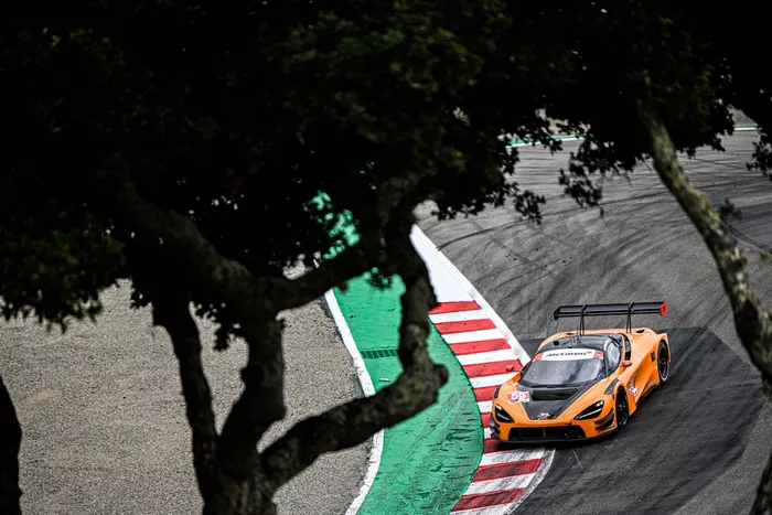 #59 RLL Team McLaren: Max Esterson, Nikita Johnson