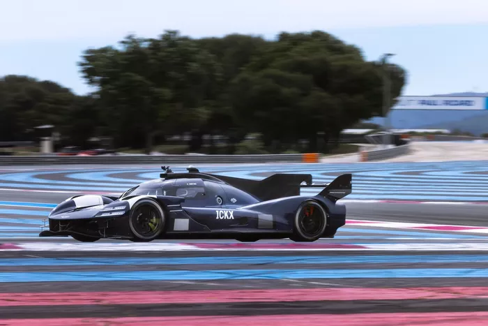Jacky Ickx, Genesis Magma Racing