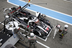 #2 Porsche Team Porsche 919 Hybrid: Romain Dumas, Neel Jani, Marc Lieb