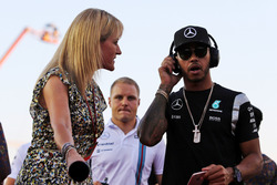 Lewis Hamilton, Mercedes AMG F1 with Rachel Brookes, Sky Sports F1 Reporter on the drivers parade
