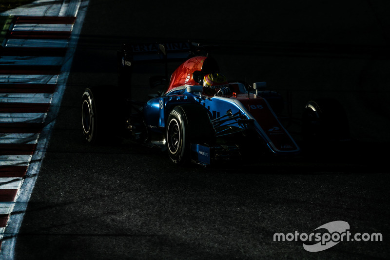 Rio Haryanto, Manor Racing MRT05