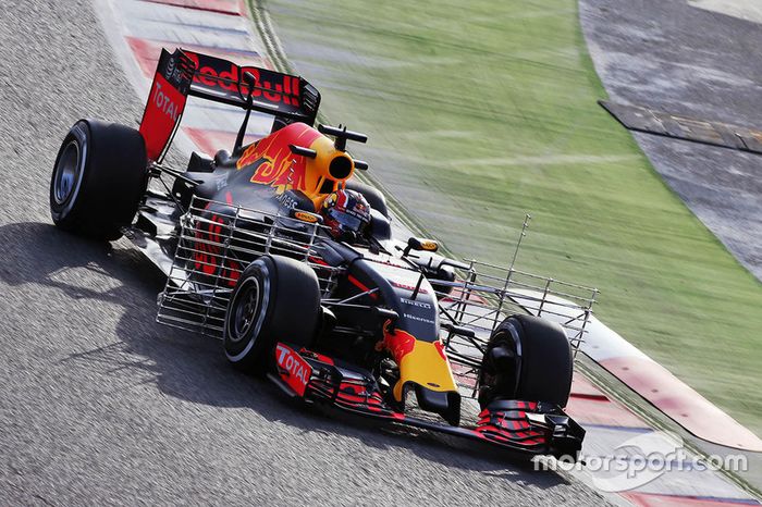 Daniil Kvyat, Red Bull Racing RB12