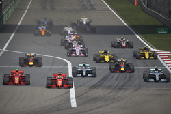 Sebastian Vettel, Ferrari SF71H, Kimi Raikkonen, Ferrari SF71H, Valtteri Bottas, Mercedes AMG F1 W09, Lewis Hamilton, Mercedes AMG F1 W09., Max Verstappen, Red Bull Racing RB14 Tag Heuer, Daniel Ricciardo, Red Bull Racing RB14 Tag Heuer