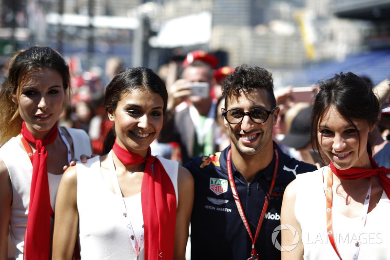 Даніель Ріккардо, Red Bull Racing, дівчата