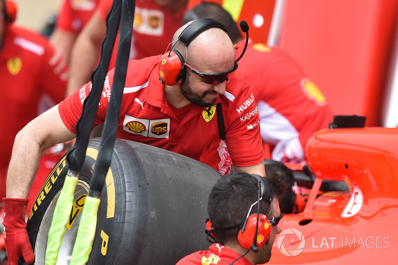 Essais d'arrêts au stand pour Ferrari