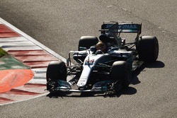 Льюіс Хемілтон, Mercedes AMG F1 W08