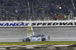 1. Kevin Harvick, Stewart-Haas Racing, Ford Fusion Busch Light