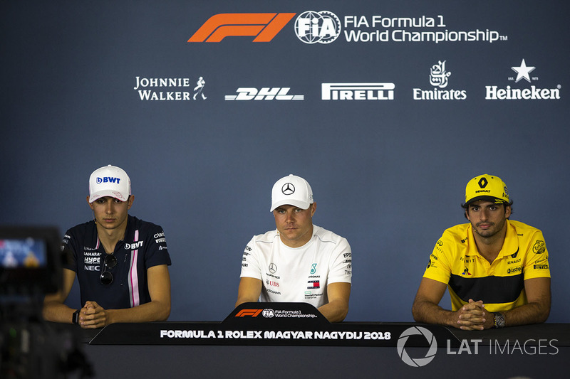 Esteban Ocon, Force India F1, Valtteri Bottas, Mercedes-AMG F1, Carlos Sainz Jr., Renault Sport F1 Team