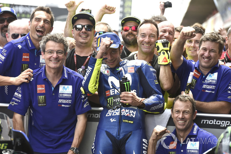 Valentino Rossi, Yamaha Factory Racing