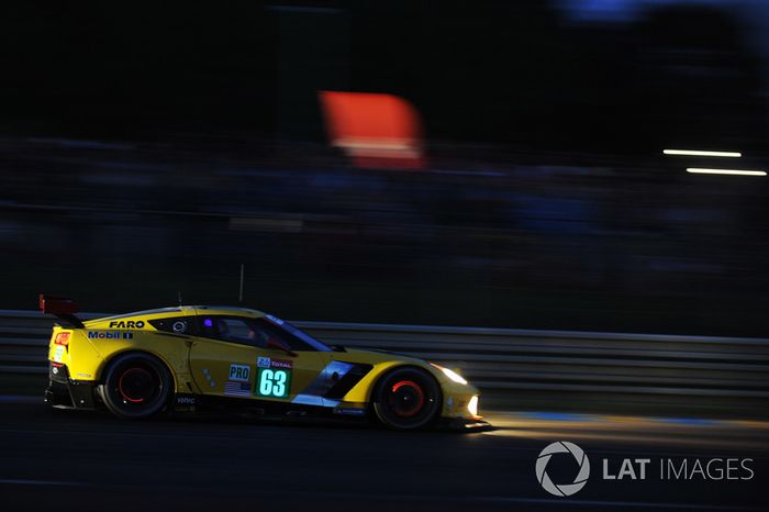 #63 Corvette Racing Chevrolet Corvette C7.R: Jan Magnussen, Antonio Garcia, Mike Rockenfeller