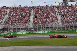 Daniel Ricciardo, Red Bull Racing RB14 leads Max Verstappen, Red Bull Racing RB14