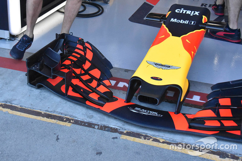 Red Bull Racing RB14 front wing detail