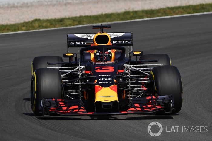 Daniel Ricciardo, Red Bull Racing RB14 con sensor aerodinámico