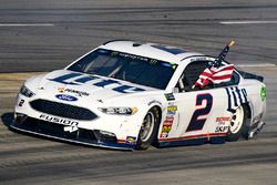 Race winner Brad Keselowski, Team Penske Ford