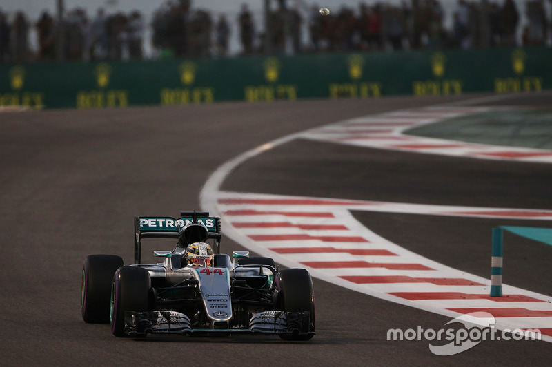 Lewis Hamilton, Mercedes AMG F1 W07 Hybrid