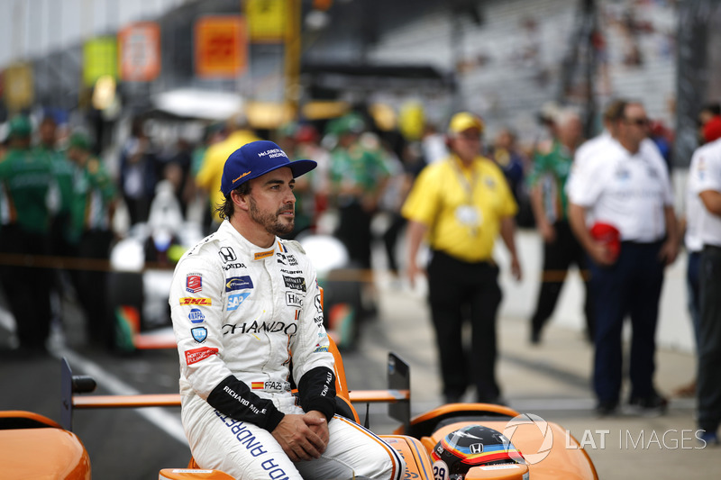 Фернандо Алонсо – гонкой Indy 500
