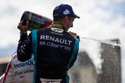 Sébastien Buemi, Renault e.Dams, celebrates on the podium