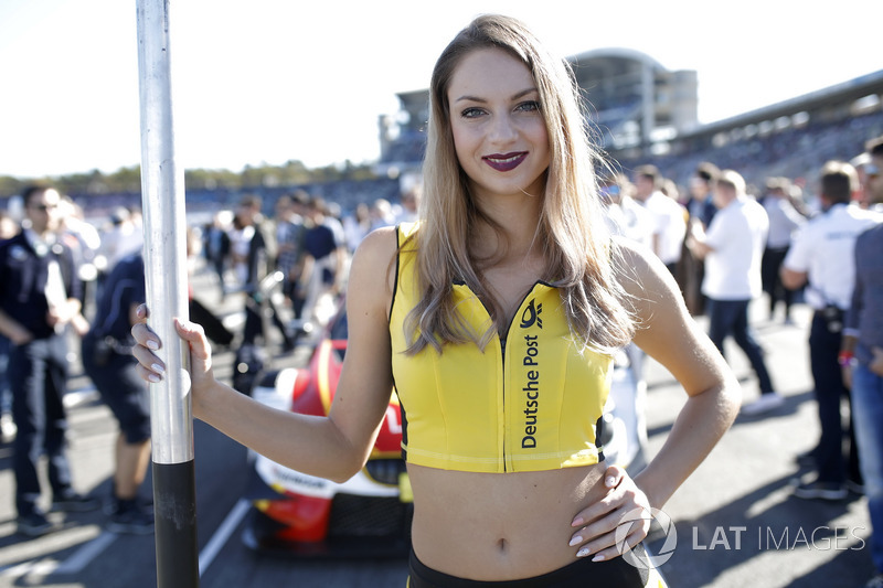 Grid girl