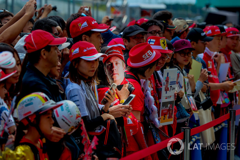 Fans