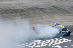 Yarışın galibi Jimmie Johnson, Hendrick Motorsports Chevrolet