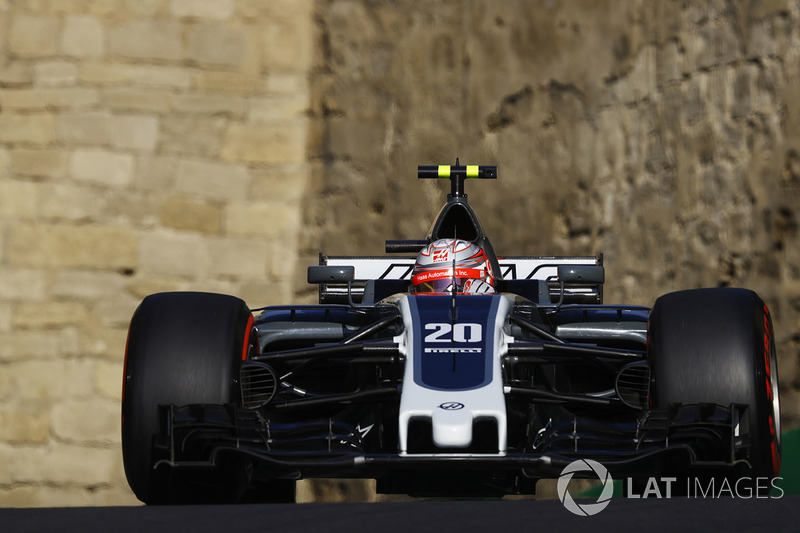 12. Kevin Magnussen, Haas F1 Team VF-17
