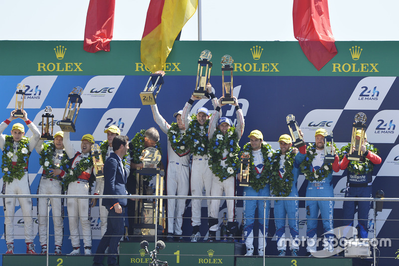 Podium: race winners Timo Bernhard, Earl Bamber, Brendon Hartley, Porsche Team, second place Ho-Pin Tung, Oliver Jarvis, Thomas Laurent, DC Racing, third place Mathias Beche, David Heinemeier Hansson, Nelson Piquet Jr., Vaillante Rebellion Racing