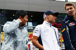 (L to R): Rio Haryanto, Manor Racing with Valtteri Bottas, Williams and Daniil Kvyat, Scuderia Toro