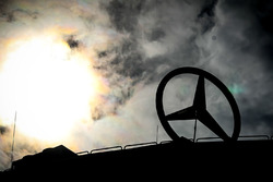 Logo de Mercedes