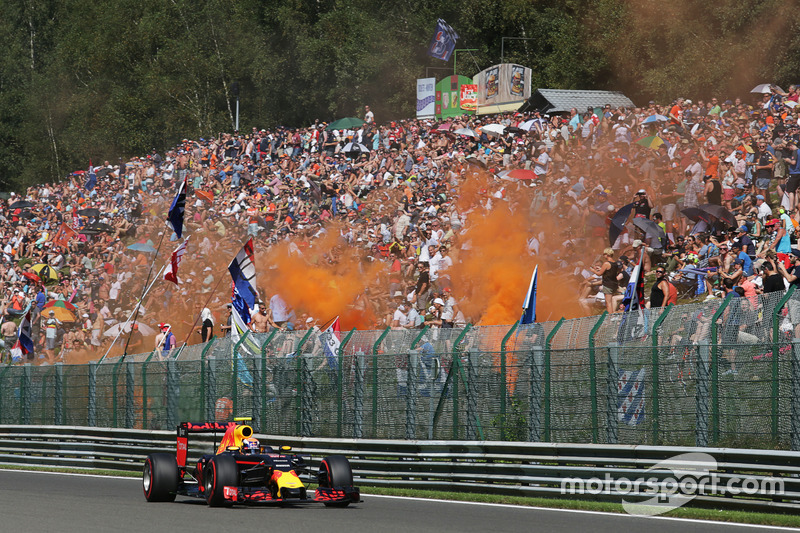 Spa kleurt oranje