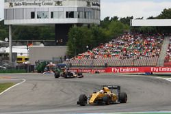 Kevin Magnussen, Renault Sport F1 Team RS16