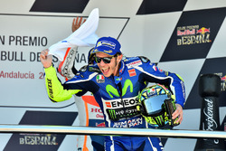 Podium: ganador, Valentino Rossi, Yamaha Factory Racing