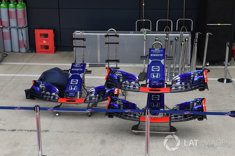 Scuderia Toro Rosso STR13, musetti